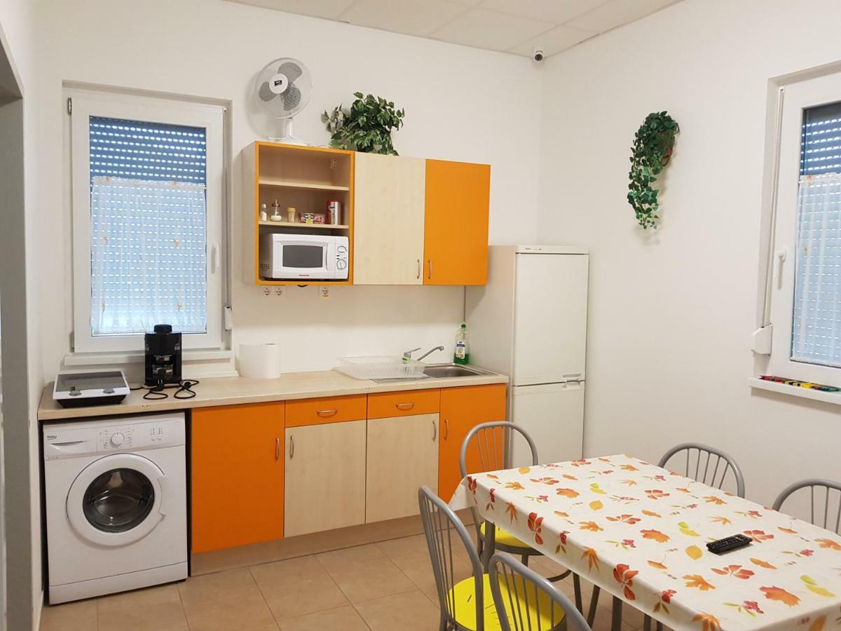 Apartament Szatmarhaz Szombathely Zewnętrze zdjęcie